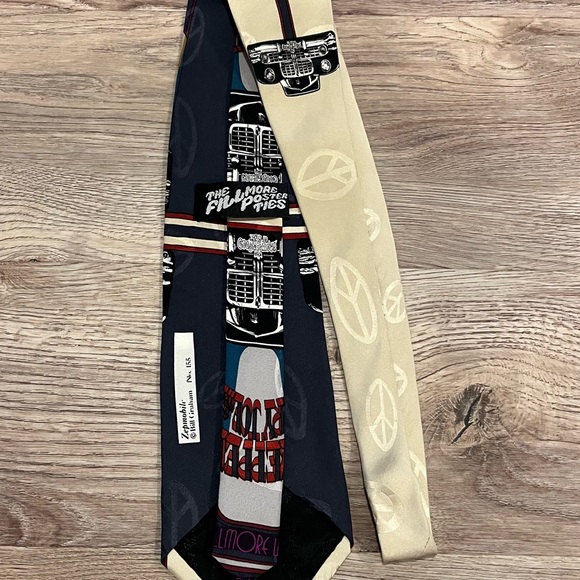 Vintage Fillmore Poster Tie - Picture 3 of 8